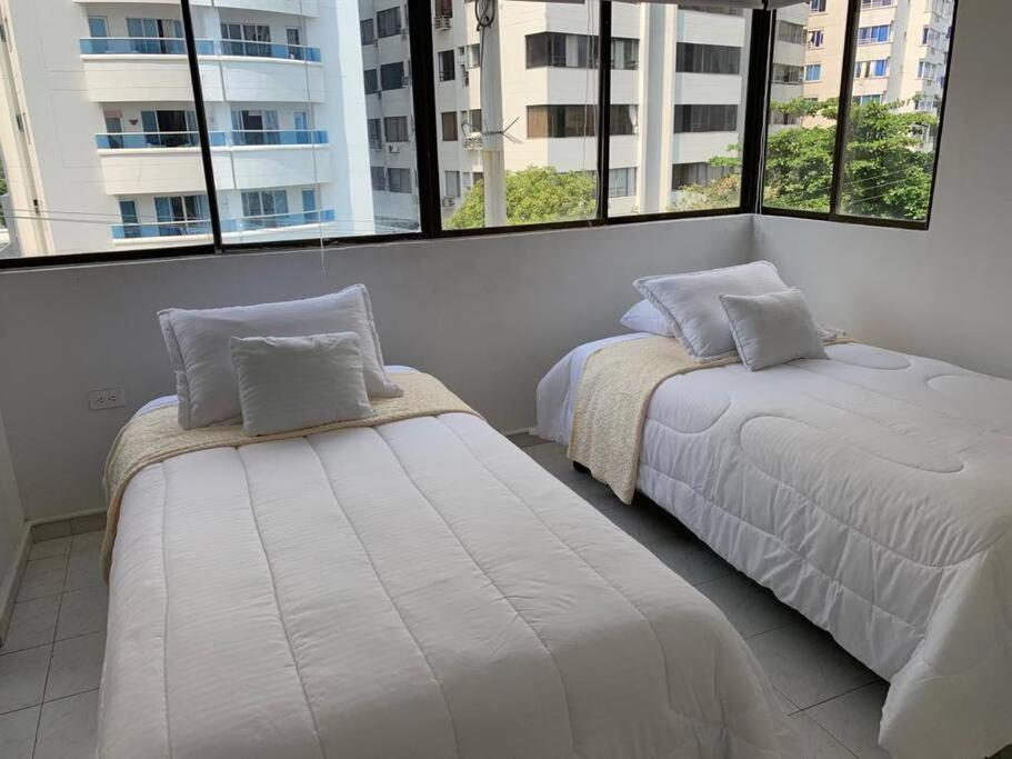 Apartamento en el Laguito - Cartagena cerca al mar Exterior foto